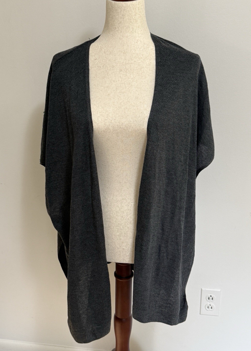 NWT Loft Womens Gray Sleeveless Open Front Tight Knit Cardigan Sweater Size XS/S
